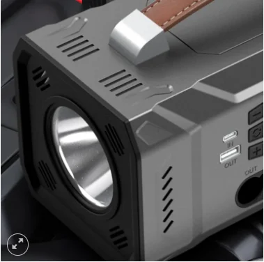 Многофункциональный автомобильный джамп-стартер